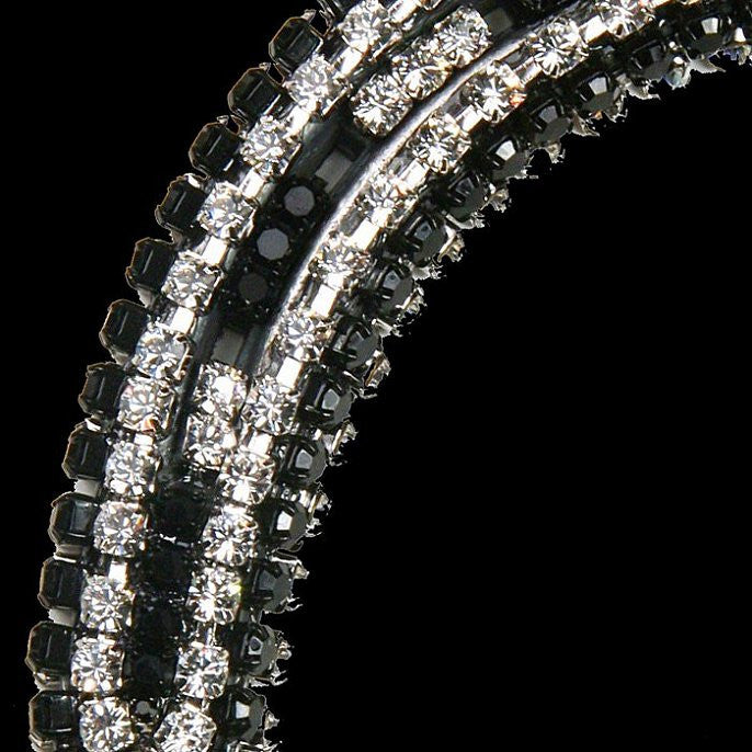 Black Beauty Swarovski Crystals Tabletop Horseshoe - Equine Luxuries