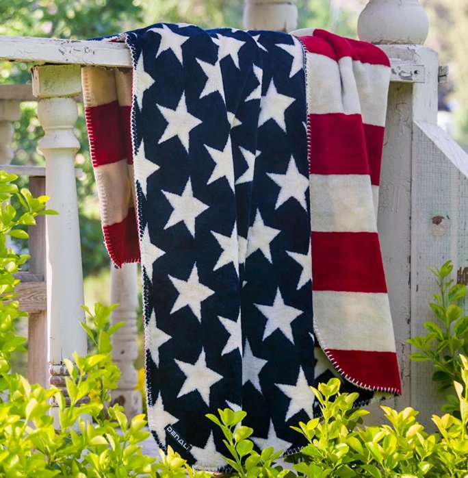 American Pride Microplush Spectator Throw/Blanket