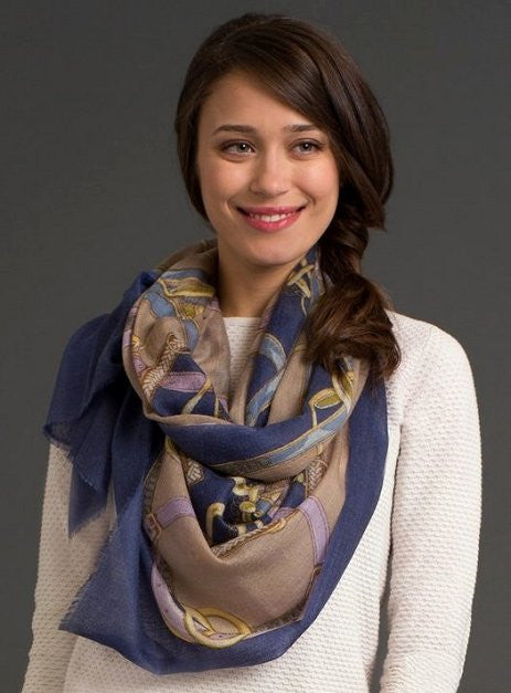 Featherweight Italian Cashmere Scarf/Cinta